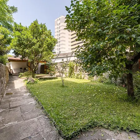 Guestready - The Perfect Haven Near St. Catarina Апартаменты *